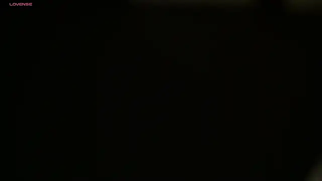 IceDanielles online show from February 6, 1:40 pm