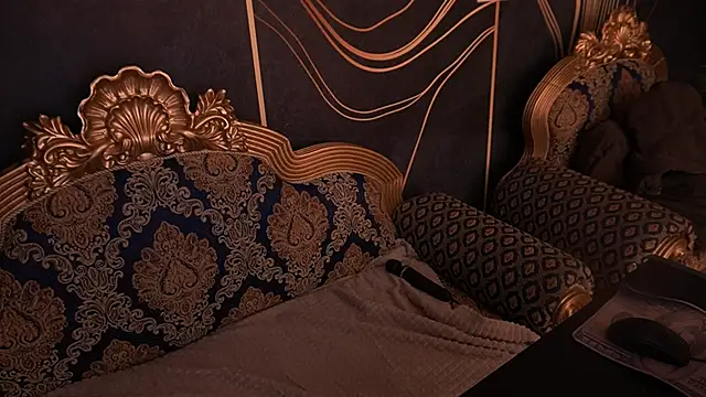 IceDanielles online show from January 31, 7:12 pm