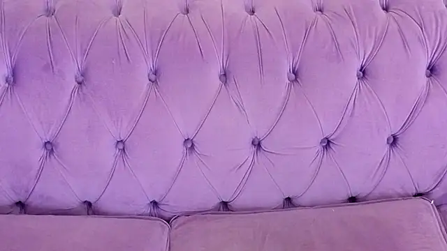 IceDanielles online show from May 7, 1:47 pm
