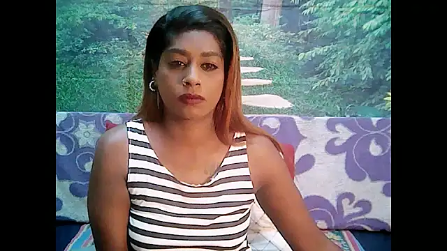 Snapshot of Harl3ysugar4u chatting on February 12, 10:56 am Harl3ysugar4u online show from February 12, 10:56 am