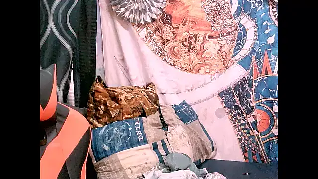 Snapshot of Harl3ysugar4u chatting on March 10, 12:06 pm Harl3ysugar4u online show from March 10, 12:06 pm