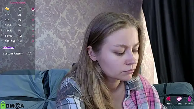 Snapshot of Polumna_cute chatting on June 19, 9:59 am Polumna cute online show from June 19, 9:59 am