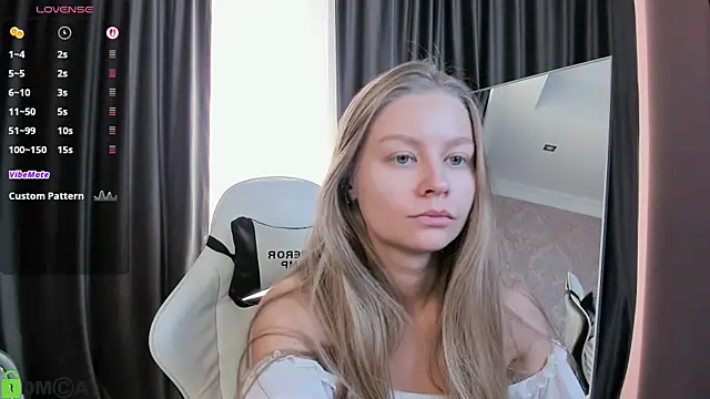 Polumna cute online show from November 27, 1:22 pm