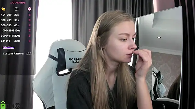 Polumna cute online show from December 21, 9:11 am