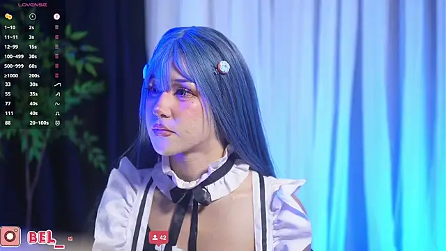 Snapshot of Bella-Franco chatting on November 21, 7:24 pm Bella-Franco online show from November 21, 7:24 pm