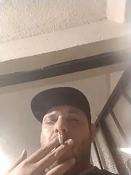 JulianInter08 online show from March 15, 4:08 am