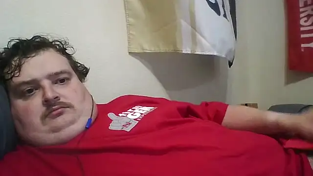 Snapshot of YelpedAverting chatting on October 29, 7:02 pm YelpedAverting online show from October 29, 7:02 pm