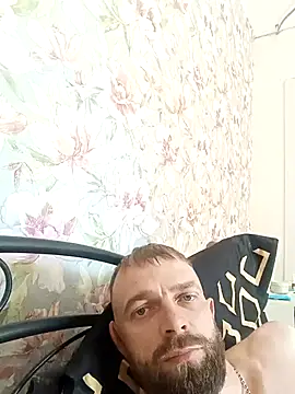 Snapshot of tezarus2023 chatting on July 18, 2:03 pm tezarus2023 online show from July 18, 2:03 pm