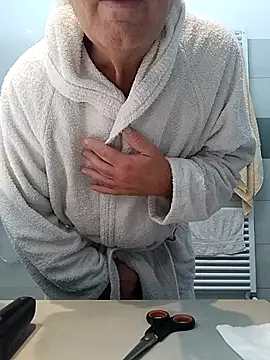 MATTIS11 online show from November 20, 8:37 am