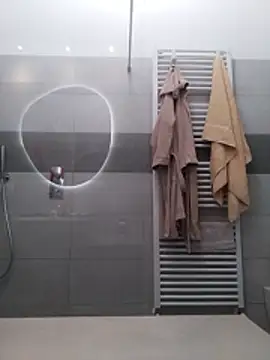 MATTIS11 online show from November 3, 5:05 pm