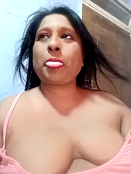 Snapshot of raniofsex02 chatting on March 17, 2:12 pm raniofsex02 online show from March 17, 2:12 pm