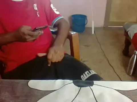 Snapshot of PlayBoy0299 chatting on December 6, 7:37 am PlayBoy0299 online show from December 6, 7:37 am