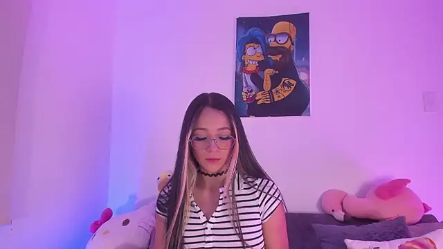 Snapshot of penny_sweett_ chatting on March 1, 11:27 pm penny sweett online show from March 1, 11:27 pm