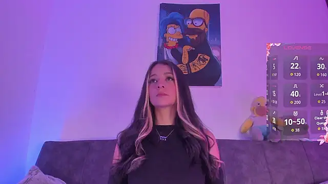 Snapshot of penny_sweett_ chatting on February 8, 10:40 pm penny sweett online show from February 8, 10:40 pm