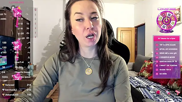 Snapshot of PlayfulGoddess chatting on February 3, 6:17 pm PlayfulGoddess online show from February 3, 6:17 pm