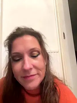 Lwhite1 online show from November 4, 5:06 pm