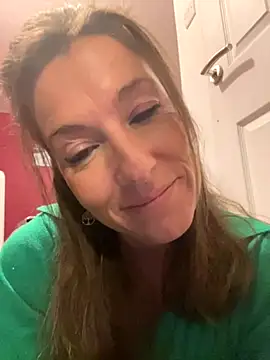 Lwhite1 online show from October 29, 4:50 pm