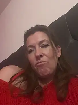 Lwhite1 online show from January 11, 5:42 pm