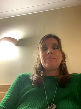 Lwhite1 online show from October 11, 8:54 pm