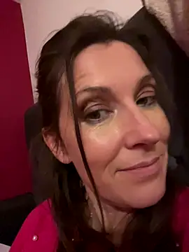 Lwhite1 online show from December 20, 10:34 pm