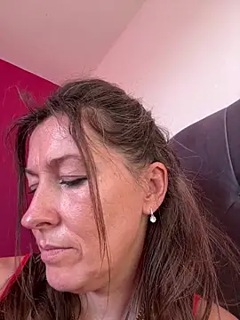 Lwhite1 online show from March 18, 4:30 pm