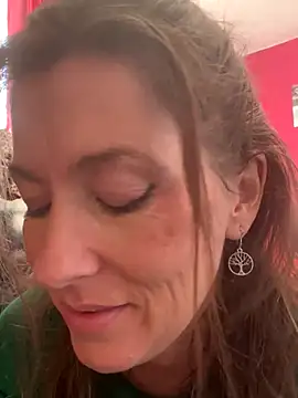 Lwhite1 online show from October 24, 3:44 pm