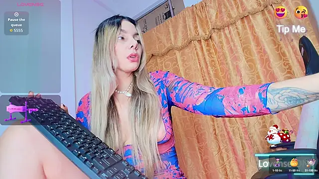 Snapshot of AbrilZannetii chatting on October 5, 11:50 pm AbrilZannetii online show from October 5, 11:50 pm