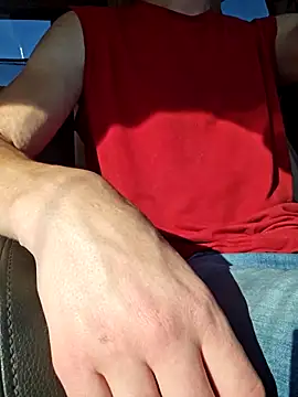 Snapshot of REDHAMMER_ chatting on October 15, 8:17 pm REDHAMMER online show from October 15, 8:17 pm