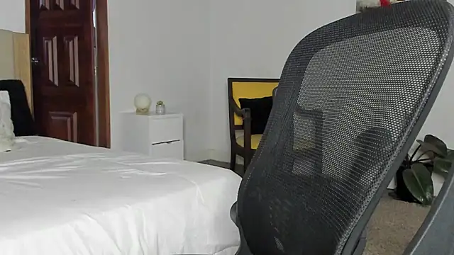 AnaHenao online show from January 31, 9:46 pm