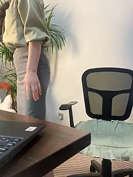 Annabody online show from March 14, 7:15 am