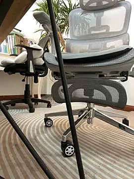 Annabody online show from March 30, 6:59 am