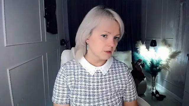 Juarnea online show from December 3, 8:14 am