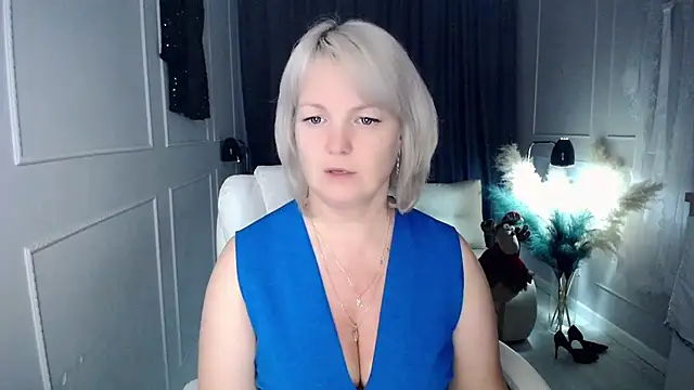 Juarnea online show from December 2, 8:05 am