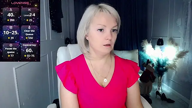 Juarnea online show from December 20, 11:13 am