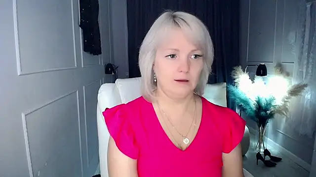 Juarnea online show from November 19, 7:30 am