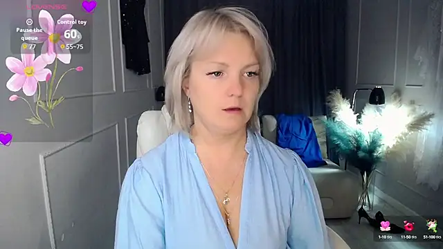 Juarnea online show from October 3, 8:32 pm