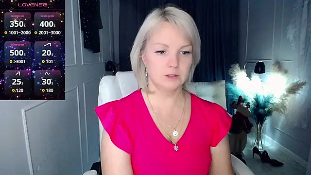 Juarnea online show from December 20, 11:18 pm