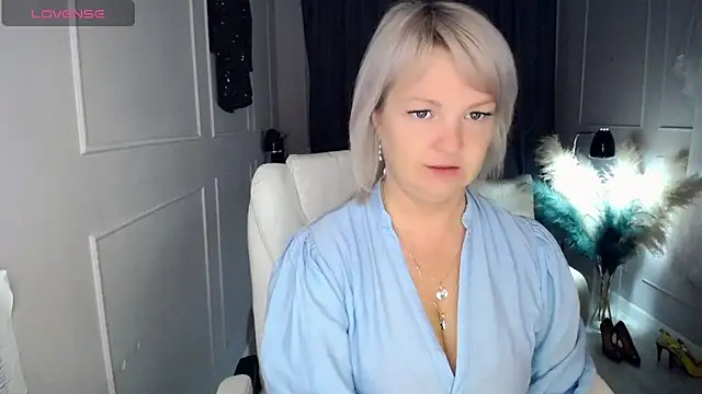 Juarnea online show from April 8, 12:01 am