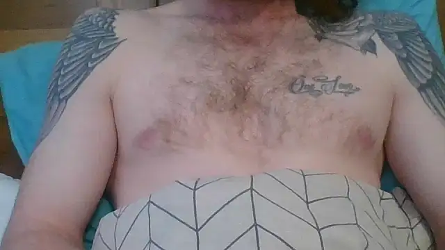 Snapshot of Theo-rose10 chatting on October 4, 12:01 am Theo-rose10 online show from October 4, 12:01 am