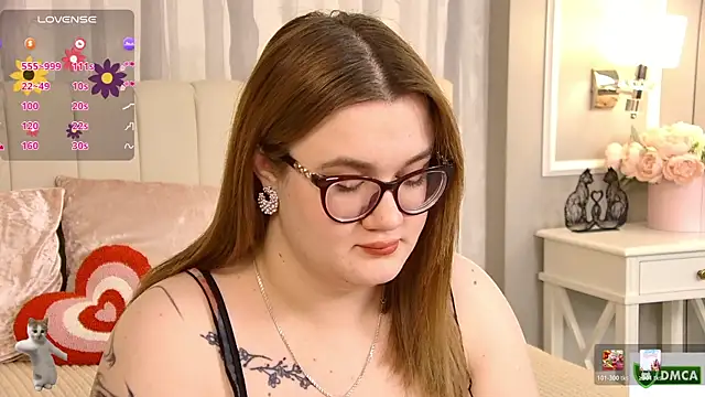 Snapshot of Nancy_Mooree chatting on July 16, 1:08 pm Nancy Mooree online show from July 16, 1:08 pm