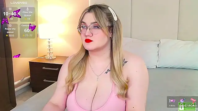 Snapshot of Nancy_Mooree chatting on September 23, 1:07 pm Nancy Mooree online show from September 23, 1:07 pm