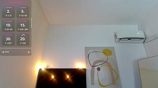 littleebonny online show from May 19, 1:56 am