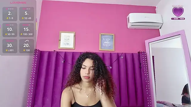 Snapshot of littleebonny chatting on November 29, 1:00 pm littleebonny online show from November 29, 1:00 pm