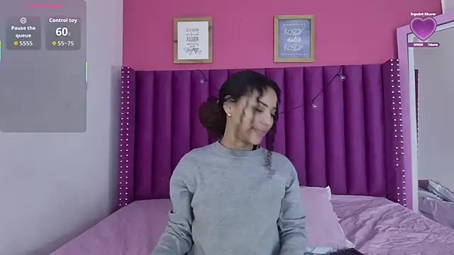 littleebonny online show from January 10, 12:55 pm