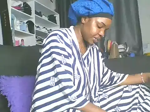 sweet bigclit online show from October 8, 5:31 am