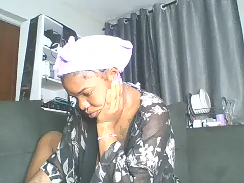 sweet bigclit online show from November 4, 4:38 am