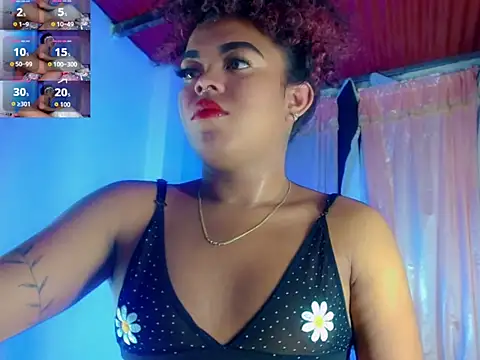 Snapshot of KayleighDreams_ chatting on September 24, 5:25 am KayleighDreams online show from September 24, 5:25 am