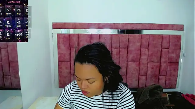 KayleighDreams  online show from March 28, 3:07 am