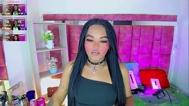 KayleighDreams  online show from July 1, 4:02 am