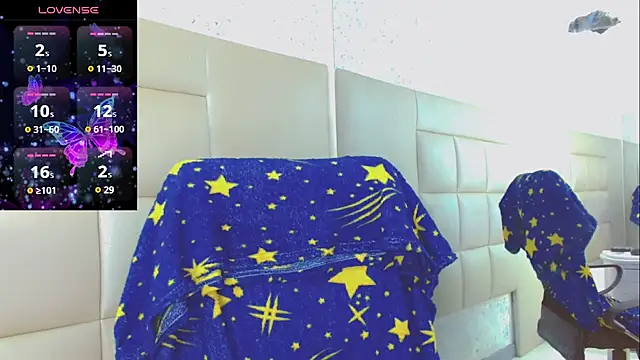 Snapshot of KayleighDreams_ chatting on March 17, 11:31 am KayleighDreams online show from March 17, 11:31 am